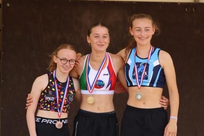 240602 chpts de gironde u16 capucine abrahams medaille 1b