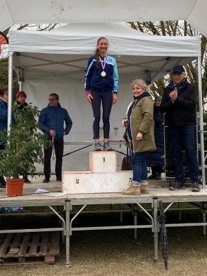 260125 quarts de finales de cross 2025 zone sud vanessa antkiw podium